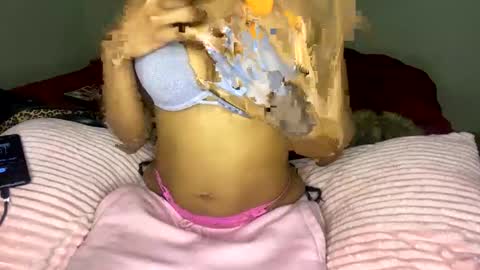 jeddahdolly online show from January 21, 2:33 am