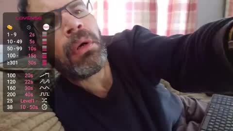 Snapshot of jediknight2 chatting on April 18, 8:18 am Matt online show from April 18, 8:18 am