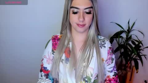  ashley   online show from January 16, 12:53 pm