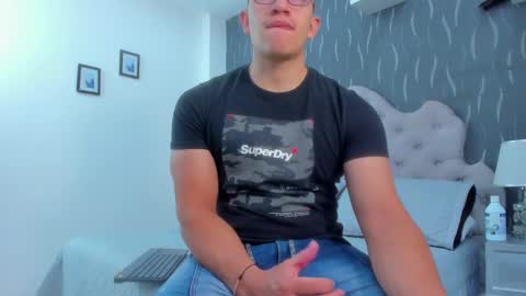 Snapshot of jeffdaltton chatting on February 7, 10:19 am Jeff online show from February 7, 10:19 am