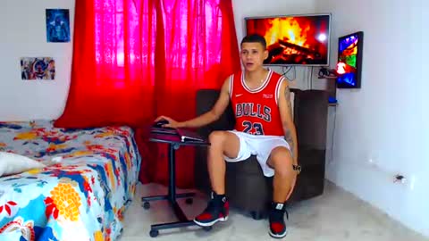 jeffer21_hot online show from June 22, 12:02 pm