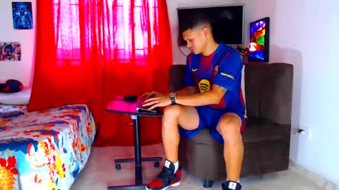jeffer21_hot online show from July 3, 3:40 pm