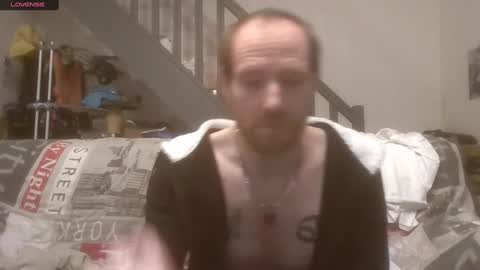 Snapshot of jefffouille51 chatting on February 2, 4:54 pm jefffouille51 online show from February 2, 4:54 pm