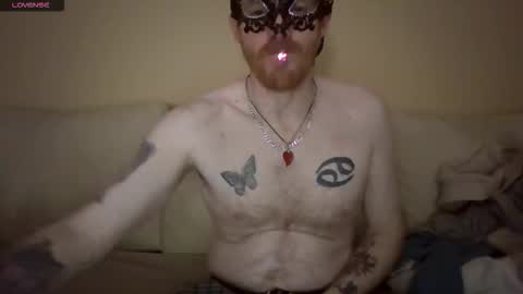 Snapshot of jefffouille51 chatting on January 19, 7:34 am jefffouille51 online show from January 19, 7:34 am