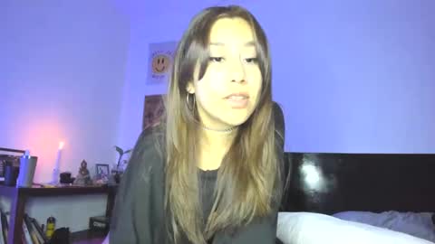 Snapshot of jeinsssgreys chatting on January 11, 1:06 am Greys online show from January 11, 1:06 am