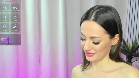 Snapshot of jelisse_jones chatting on December 22, 1:22 pm Jelisse online show from December 22, 1:22 pm