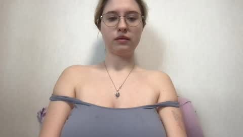 Inna  online show from May 5, 8:22 am