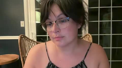 Jelli online show from September 23, 5:32 am