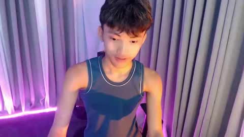 jemart_urnaughtboy online show from May 20, 5:35 am