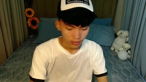 jemart_urnaughtboy online show from July 6, 12:13 pm