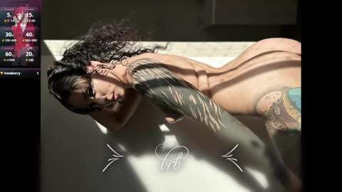 jen online show from December 24, 10:44 am