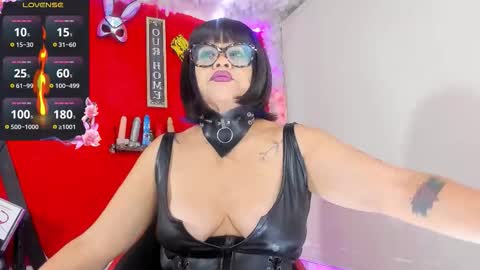 Snapshot of jena_derbo chatting on October 16, 10:38 am jena_derbo online show from October 16, 10:38 am