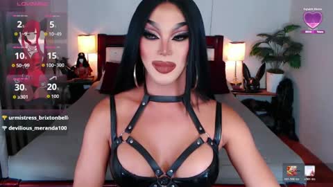 Queen Jenifer online show from April 27, 8:29 pm