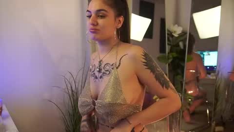 Snapshot of jeniffer_foxx chatting on September 23, 5:10 am jeniffer_foxx online show from September 23, 5:10 am