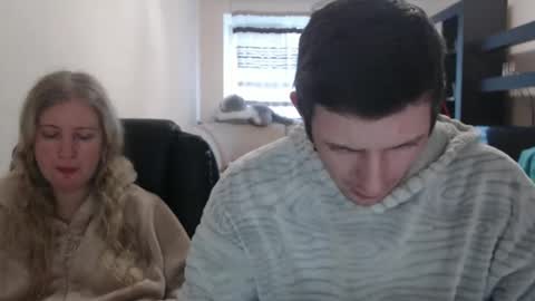 JenisAndPeter online show from February 24, 2:15 pm
