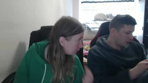 JenisAndPeter online show from October 19, 8:04 am