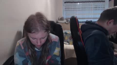 JenisAndPeter online show from December 17, 6:08 am