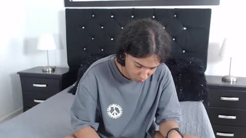 Snapshot of jenkinsthomson chatting on January 10, 5:45 pm JenkinsThomson online show from January 10, 5:45 pm