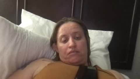 Snapshot of jenlovestotease chatting on December 23, 11:28 pm love me for who i am...I have a pussy so i make the rules... online show from December 23, 11:28 pm