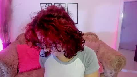 Snapshot of jenn_cg chatting on March 8, 6:47 pm jenn online show from March 8, 6:47 pm