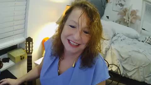 Snapshot of jenna197069 chatting on December 17, 11:28 am jenna197069 online show from December 17, 11:28 am