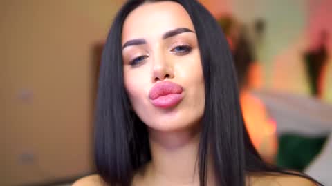 jenna_day online show from January 8, 2:46 pm