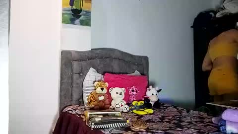  Isabella  online show from November 2, 4:26 am