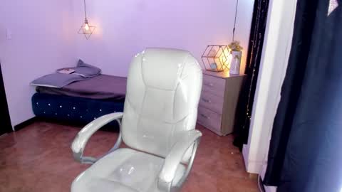 jennaa_cooper online show from September 25, 8:23 pm