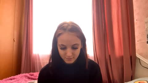 Snapshot of jennaglandon chatting on January 13, 9:14 am Mia online show from January 13, 9:14 am