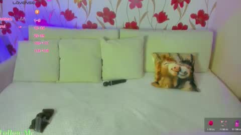 Jenn online show from March 29, 1:33 pm