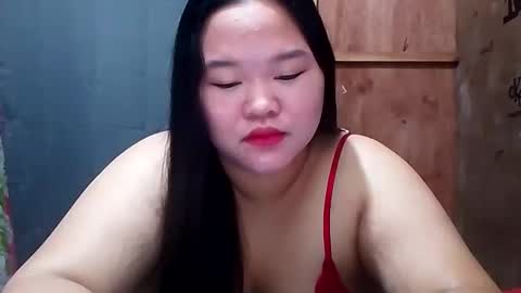 Snapshot of jennalyn_19 chatting on February 5, 11:20 pm jennalyn_19 online show from February 5, 11:20 pm