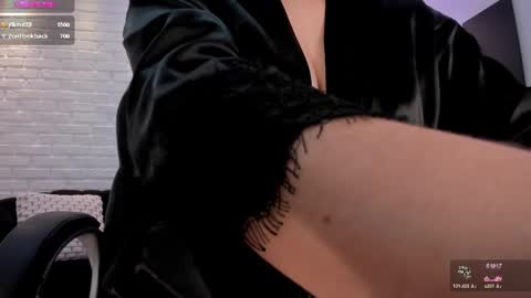 Jenna Olson  online show from February 20, 6:13 pm