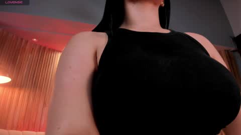 Jenna Olson  online show from February 25, 6:31 pm