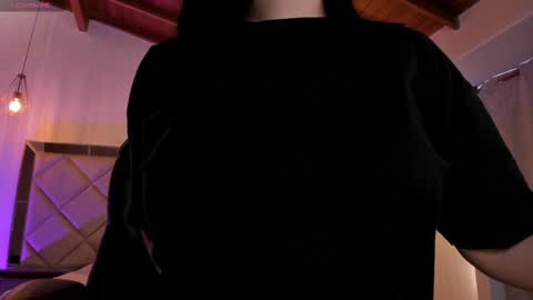 Jenna Olson  online show from March 6, 6:05 pm