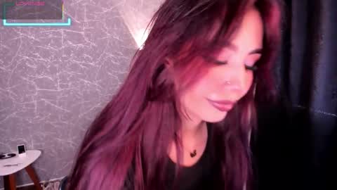 Snapshot of jenner_mills chatting on October 12, 9:14 pm Jenner online show from October 12, 9:14 pm