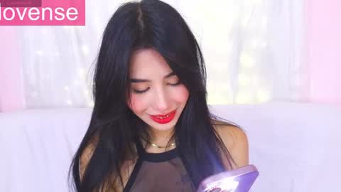 Jenner online show from May 13, 11:22 pm
