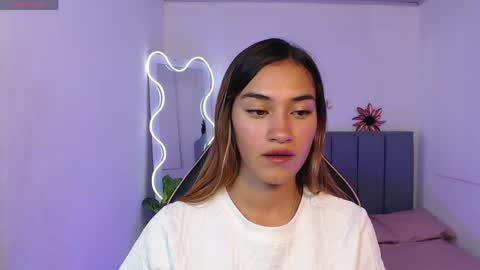 jenner online show from May 21, 3:24 am