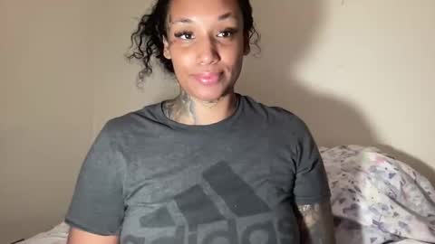 Snapshot of jenni_cash chatting on February 6, 7:56 am Mistress Jenni online show from February 6, 7:56 am