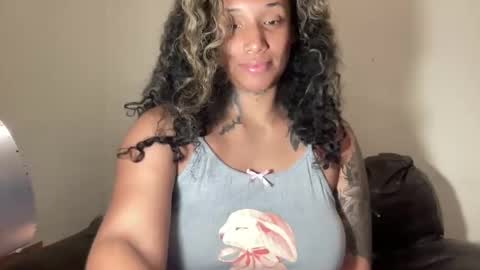 Mistress Jenni online show from April 25, 7:33 am