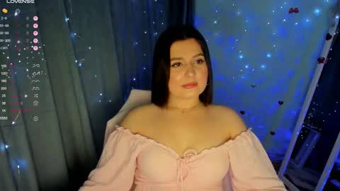 Jennie online show from November 11, 7:58 pm