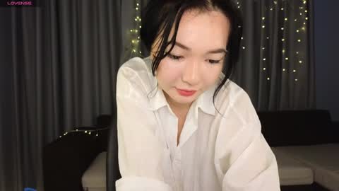 jennie_cutie online show from December 14, 12:33 am