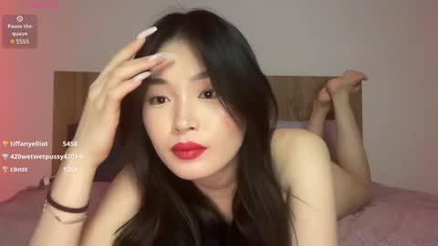 Snapshot of jennie_yung chatting on December 15, 4:18 am jennie_yung online show from December 15, 4:18 am