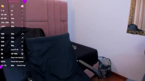 Jennie online show from March 29, 1:55 pm