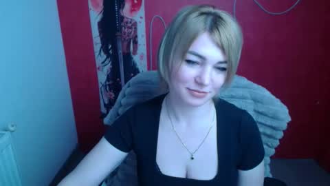 Snapshot of jennifer_cuttie chatting on March 2, 7:15 am Jennifer online show from March 2, 7:15 am