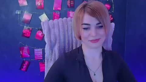 Snapshot of jennifer_cuttie chatting on April 10, 6:56 pm Jennifer online show from April 10, 6:56 pm