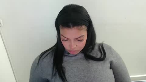 Jenn 3 online show from September 10, 4:23 am
