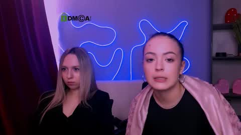 jennifer_sheil online show from February 9, 10:41 am