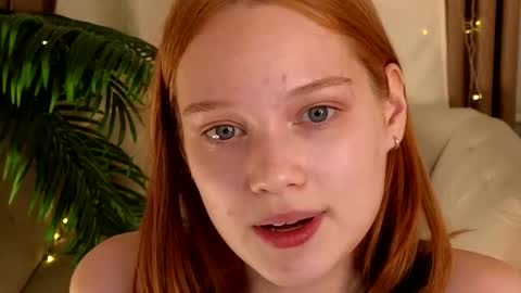 Jennifer online show from November 9, 2:26 pm