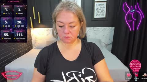Snapshot of jenniferlight chatting on December 16, 8:16 pm Jennifer online show from December 16, 8:16 pm