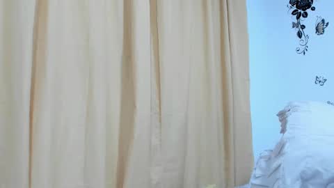 jenniferloveyou online show from October 4, 9:18 am